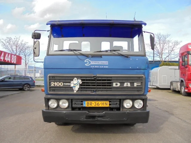 DAF 2100 DHTD - Cabeza tractora: foto 2 DAF 2100 DHTD - Cabeza tractora: foto 2