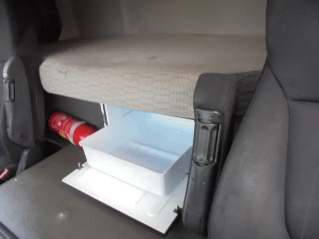 Cabeza tractora DAF CF 410 52 UNITS IN STOCK: foto 9 Cabeza tractora DAF CF 410 52 UNITS IN STOCK: foto 9