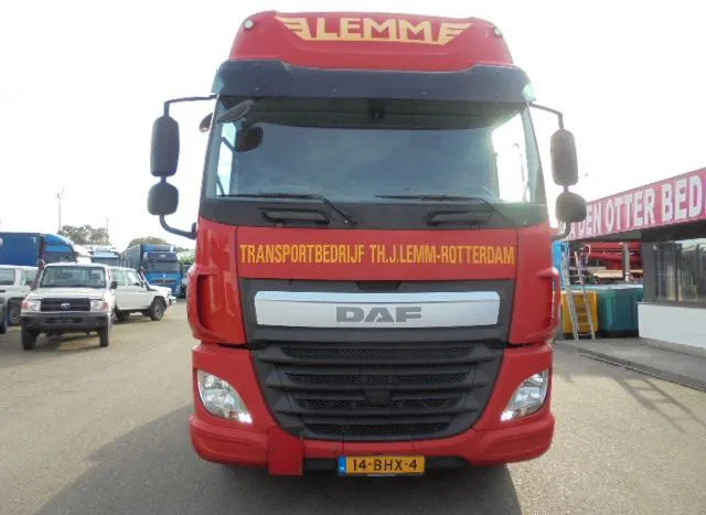 DAF CF 440 - Cabeza tractora: foto 2 DAF CF 440 - Cabeza tractora: foto 2