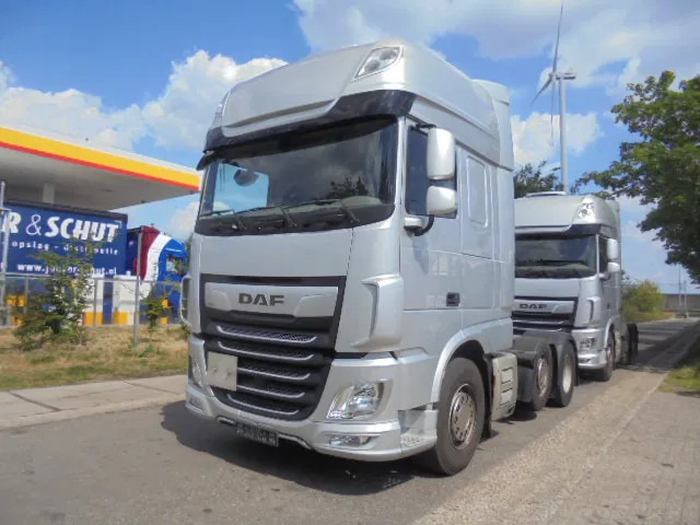 DAF XF 450 FTG 6X2 SUPER SPACE - Cabeza tractora: foto 1 DAF XF 450 FTG 6X2 SUPER SPACE - Cabeza tractora: foto 1