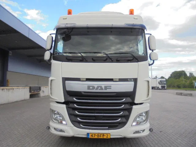 DAF XF 460 NL TRUCK MET COMPRESSOR APK 16-05-2026 - Cabeza tractora: foto 2 DAF XF 460 NL TRUCK MET COMPRESSOR APK 16-05-2026 - Cabeza tractora: foto 2