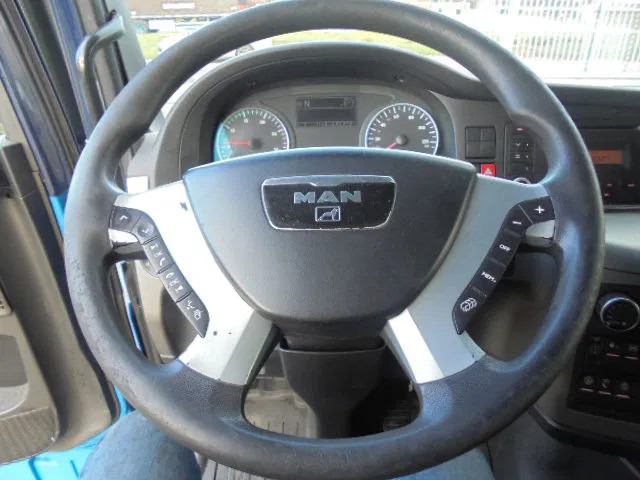 Leasing de MAN TGA 26.360 26.360 6X2/2 BLS MAN TGA 26.360 26.360 6X2/2 BLS: foto 12