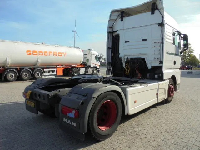 MAN TGX 18.400 - Cabeza tractora: foto 5 MAN TGX 18.400 - Cabeza tractora: foto 5