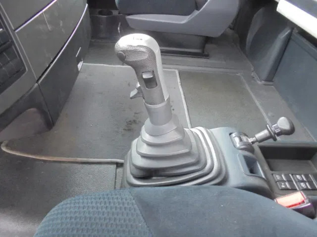 Cabeza tractora MAN TGX 33.480 6X4 Manual Gearbox Retarder: foto 9
