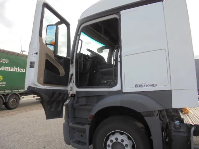 Cabeza tractora Mercedes-Benz Actros 1943 BELGIUM REGISTRATION TUV 05-2026: foto 8