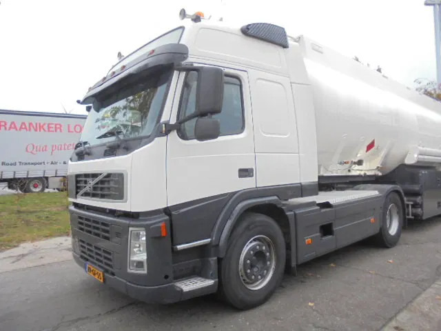 Volvo FM 400 GLOBETROTTER ADR NL TRUCK +TANK TRAILER - Cabeza tractora: foto 1 Volvo FM 400 GLOBETROTTER ADR NL TRUCK +TANK TRAILER - Cabeza tractora: foto 1