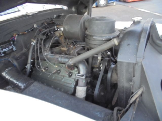 Sedan Cadillac Fleetwood sedan: foto 14