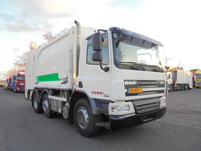 DAF CF 250 - Camión de basura: foto 3 DAF CF 250 - Camión de basura: foto 3