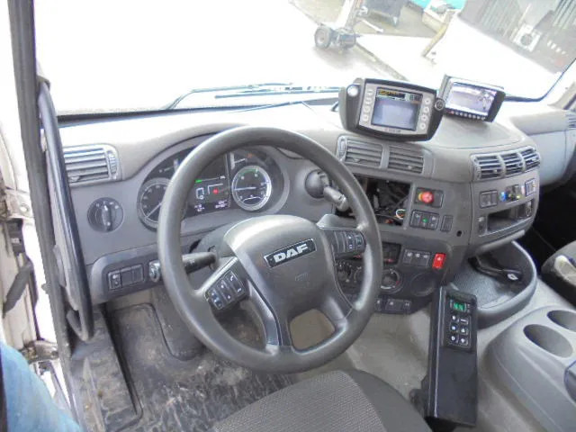 Camión de basura DAF CF 290 6X2: foto 7 Camión de basura DAF CF 290 6X2: foto 7