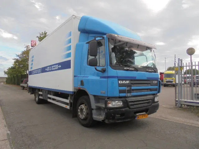 DAF CF 65 220 NL KENTEKEN - Camión caja cerrada: foto 3 DAF CF 65 220 NL KENTEKEN - Camión caja cerrada: foto 3