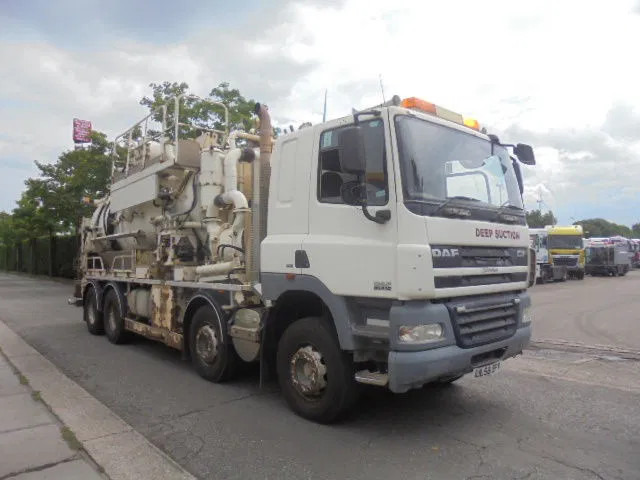 Leasing de DAF CF 85.410 8X4 BLADGEVEERD DAF CF 85.410 8X4 BLADGEVEERD: foto 6