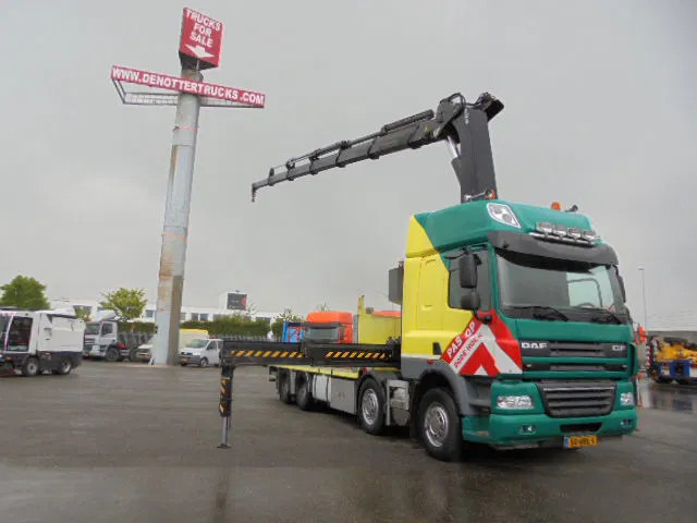 DAF FAD 85-460 8X4 NL TRUCK - Camión grúa: foto 2 DAF FAD 85-460 8X4 NL TRUCK - Camión grúa: foto 2