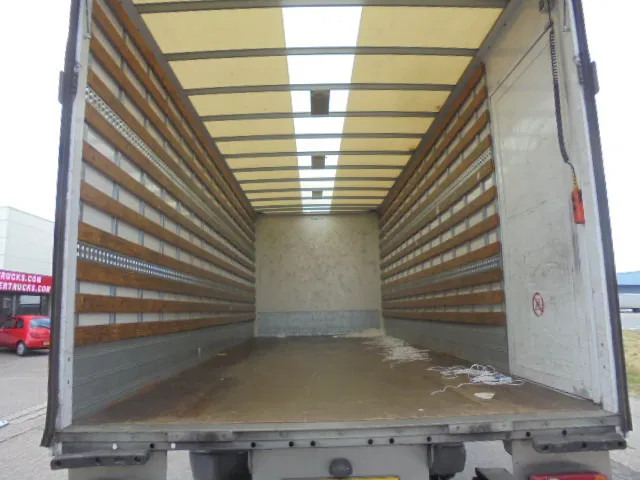 DAF LF 230 NL TRUCK TUV -APK 20-06-2026 - Camión caja cerrada: foto 5 DAF LF 230 NL TRUCK TUV -APK 20-06-2026 - Camión caja cerrada: foto 5