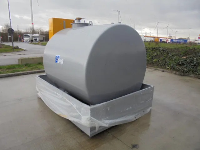 Emiliana Serbatoi TF3/50 NEW STOCK NOW - Tanque de almacenamiento: foto 4 Emiliana Serbatoi TF3/50 NEW STOCK NOW - Tanque de almacenamiento: foto 4