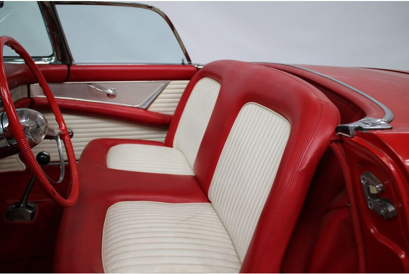 Descapotable Ford Thunderbird V8: foto 8 Descapotable Ford Thunderbird V8: foto 8