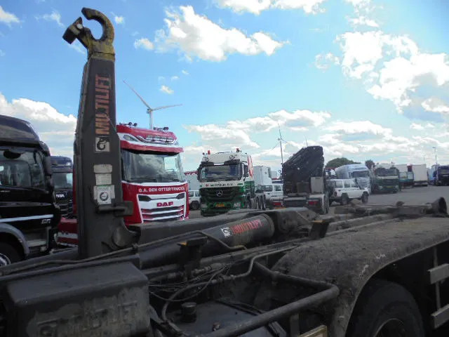 Camión con equipo de cable Ginaf X 3232 S 6X4 NL TRUCK: foto 12