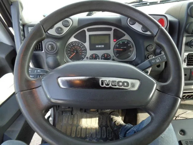 Camión de basura Iveco C3127N: foto 9