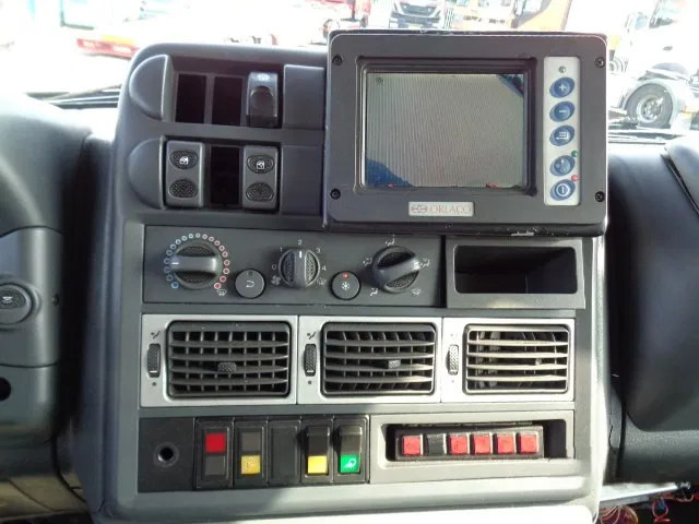 Camión de basura Iveco C3127N: foto 12