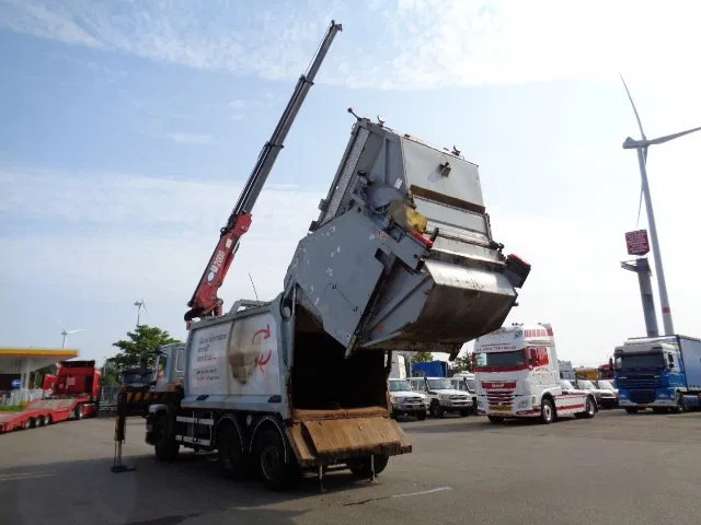 Camión de basura Iveco C3127N: foto 7