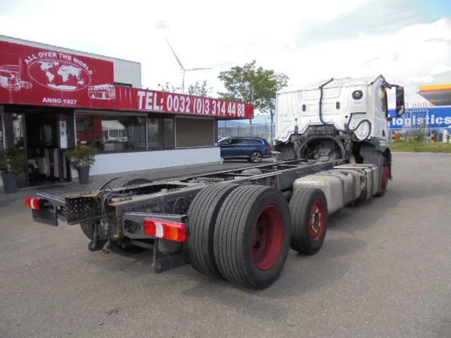 Mercedes-Benz ACTROS 2340 6X2 - Camión portavehículos: foto 4 Mercedes-Benz ACTROS 2340 6X2 - Camión portavehículos: foto 4