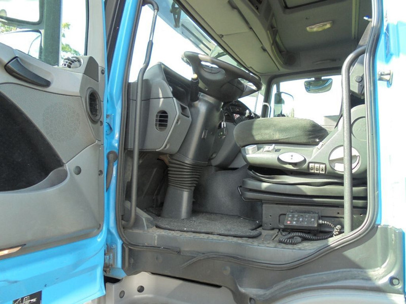 Camión caja cerrada Mercedes-Benz Actros 1841 ACTROS 1841 L: foto 10 Camión caja cerrada Mercedes-Benz Actros 1841 ACTROS 1841 L: foto 10