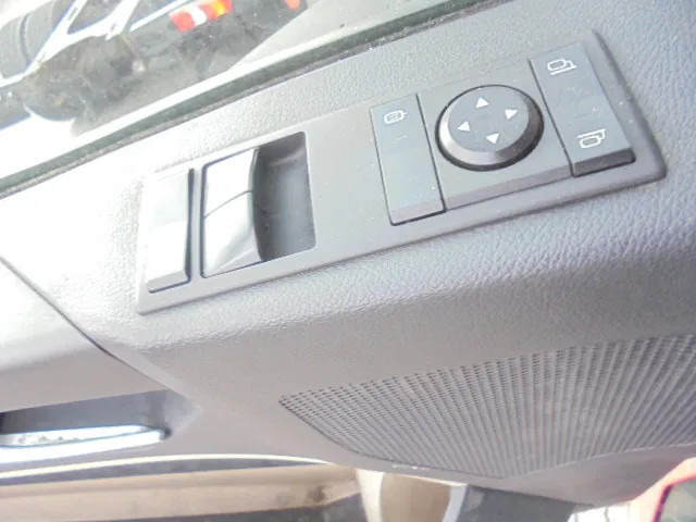 Camión portavehículos Mercedes-Benz Actros 2340 LL 6X2: foto 15 Camión portavehículos Mercedes-Benz Actros 2340 LL 6X2: foto 15