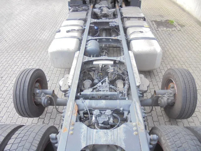 Camión portavehículos Mercedes-Benz Actros 2340 LL 6X2: foto 17 Camión portavehículos Mercedes-Benz Actros 2340 LL 6X2: foto 17