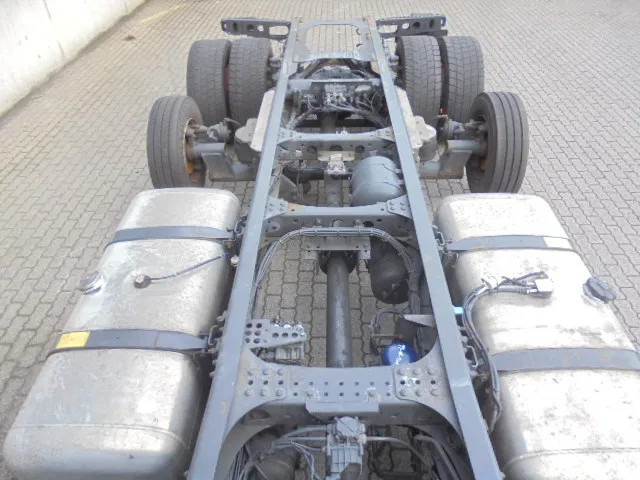 Camión portavehículos Mercedes-Benz Actros 2340 LL 6X2: foto 19 Camión portavehículos Mercedes-Benz Actros 2340 LL 6X2: foto 19