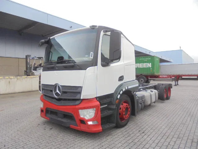 Mercedes-Benz Actros 2340 LL 6X2 - Camión portavehículos: foto 1 Mercedes-Benz Actros 2340 LL 6X2 - Camión portavehículos: foto 1