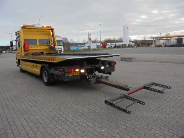 Mercedes-Benz Atego 1224 NL TRUCK - Grua de remolque autos: foto 4 Mercedes-Benz Atego 1224 NL TRUCK - Grua de remolque autos: foto 4