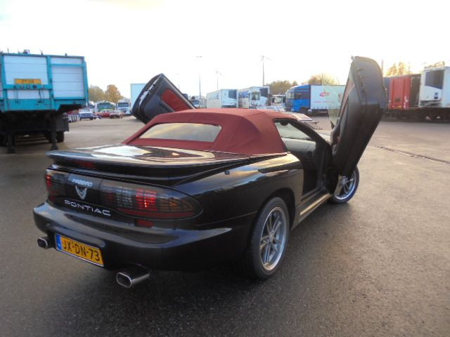 Pontiac Firebird AUT CONVERTIBLE - Coche: foto 4 Pontiac Firebird AUT CONVERTIBLE - Coche: foto 4