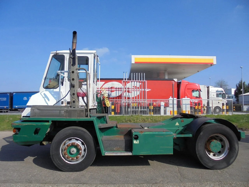 Terberg YT 180 - Tractor industrial: foto 2 Terberg YT 180 - Tractor industrial: foto 2