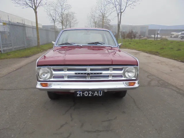 Vauxhall VX 4.90 - Coche: foto 2 Vauxhall VX 4.90 - Coche: foto 2