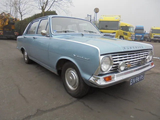 Vauxhall Victor 101 SUPER - Coche: foto 4 Vauxhall Victor 101 SUPER - Coche: foto 4