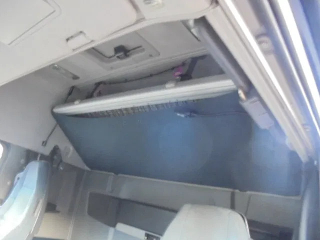 Leasing de Volvo FH 420 6X2 NL TRUCK Volvo FH 420 6X2 NL TRUCK: foto 11