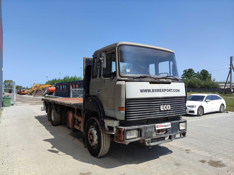 Iveco Turbostar 240-36 platform truck - Camión caja abierta: foto 2 Iveco Turbostar 240-36 platform truck - Camión caja abierta: foto 2