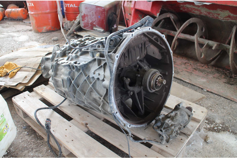 MAN ZF 12 AS 2130TD gearbox for MAN truck tractor - Caja de cambios para Camión: foto 1 MAN ZF 12 AS 2130TD gearbox for MAN truck tractor - Caja de cambios para Camión: foto 1