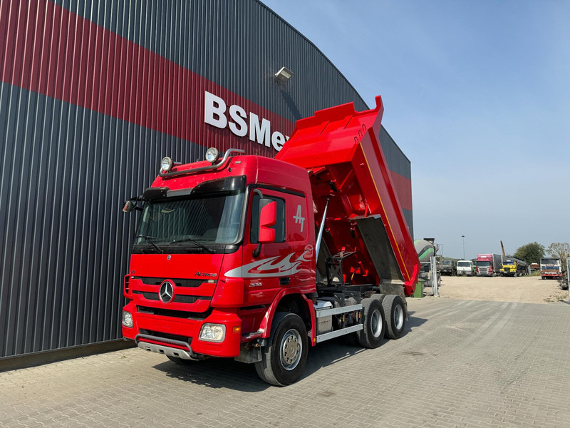 Mercedes-Benz Actros 2655 V8 full steel - Camión volquete: foto 5 Mercedes-Benz Actros 2655 V8 full steel - Camión volquete: foto 5