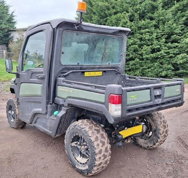 John Deere XUV 865M - Cuadrimoto: foto 5 John Deere XUV 865M - Cuadrimoto: foto 5