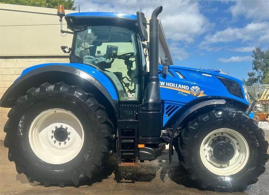 New Holland T 7.290 HD - Tractor: foto 2 New Holland T 7.290 HD - Tractor: foto 2
