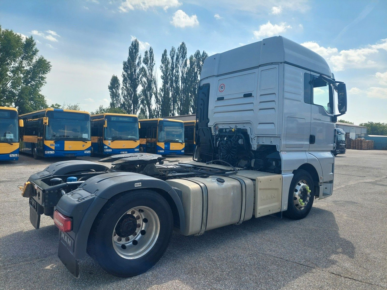 MAN TGX 18.500 4X2 BLS Kipphydraulik TOP AUsstattung - Cabeza tractora: foto 4 MAN TGX 18.500 4X2 BLS Kipphydraulik TOP AUsstattung - Cabeza tractora: foto 4