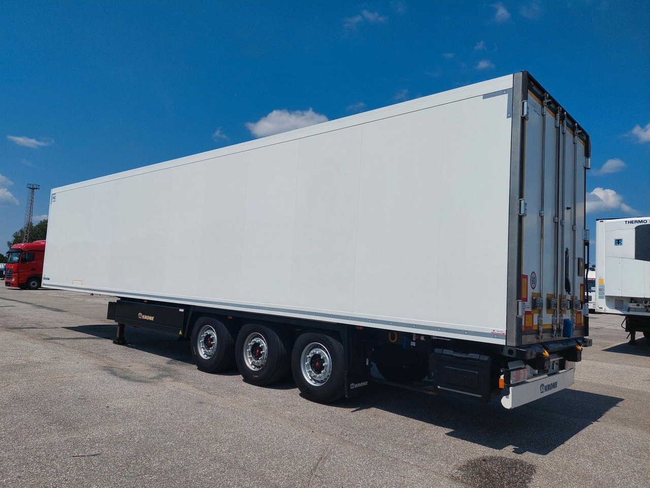 Krone SD Thermo King SLXi 300 Doppelstock - Semirremolque frigorífico: foto 3 Krone SD Thermo King SLXi 300 Doppelstock - Semirremolque frigorífico: foto 3