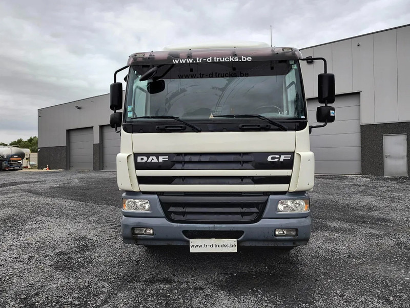 DAF CF 65.220 CASE - D'HOLLANDIA 2000 KG - 269200 KM - Camión caja cerrada: foto 2 DAF CF 65.220 CASE - D'HOLLANDIA 2000 KG - 269200 KM - Camión caja cerrada: foto 2