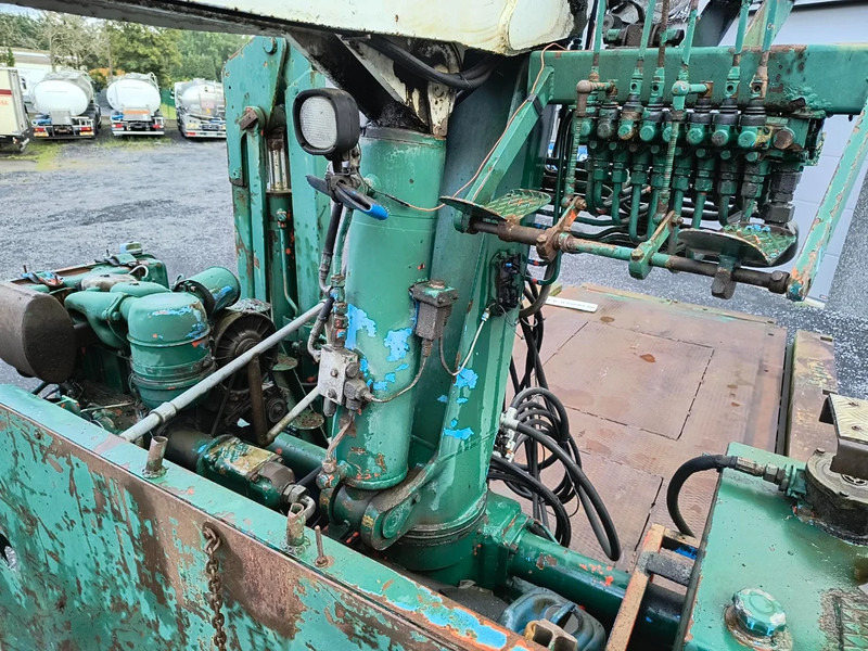 Semirremolque plataforma/ Caja abierta EKW WITH FONCTIONING (!) GLIDING CRANE: foto 12 Semirremolque plataforma/ Caja abierta EKW WITH FONCTIONING (!) GLIDING CRANE: foto 12