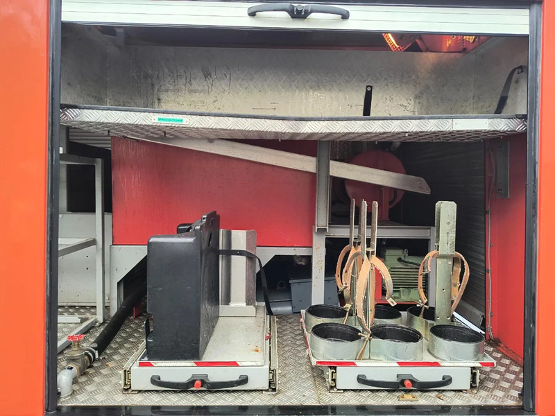 Leasing de Iveco Eurocargo 38 025 KM (!) - LIGHT TOWER - GENERATOR - 525L TANK Iveco Eurocargo 38 025 KM (!) - LIGHT TOWER - GENERATOR - 525L TANK: foto 16