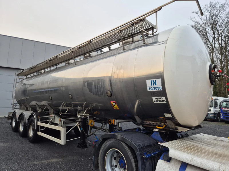 Semirremolque cisterna para transporte de leche Magyar 30500L INSULATED INOX TANK - 4 COMP: foto 7 Semirremolque cisterna para transporte de leche Magyar 30500L INSULATED INOX TANK - 4 COMP: foto 7