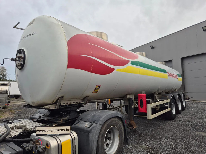 Magyar INSULATED INOX TANK 26000L - 3 COMP - LEAF/LAMES - Semirremolque cisterna: foto 1 Magyar INSULATED INOX TANK 26000L - 3 COMP - LEAF/LAMES - Semirremolque cisterna: foto 1
