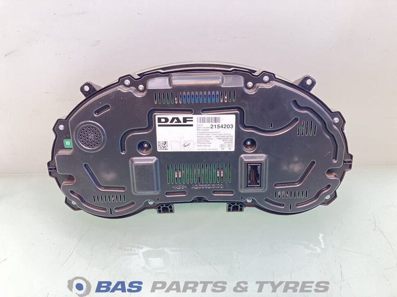 DAF XF106 Instrumentenpaneel DAF 1958084 - Salpicadero para Camión: foto 2 DAF XF106 Instrumentenpaneel DAF 1958084 - Salpicadero para Camión: foto 2