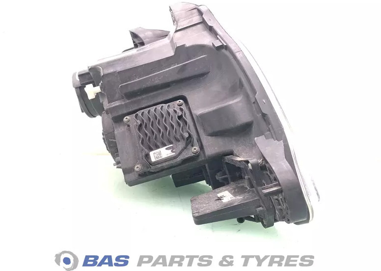 DAF XF106 Koplamp Links 1857534 - Faro delantero para Camión: foto 4 DAF XF106 Koplamp Links 1857534 - Faro delantero para Camión: foto 4