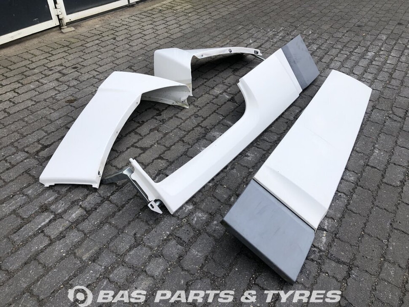 DAF XF106 Spoilerset DAF Super Space Cab L2H3 1671845 - Aerodinámica/ Spoiler para Camión: foto 3 DAF XF106 Spoilerset DAF Super Space Cab L2H3 1671845 - Aerodinámica/ Spoiler para Camión: foto 3